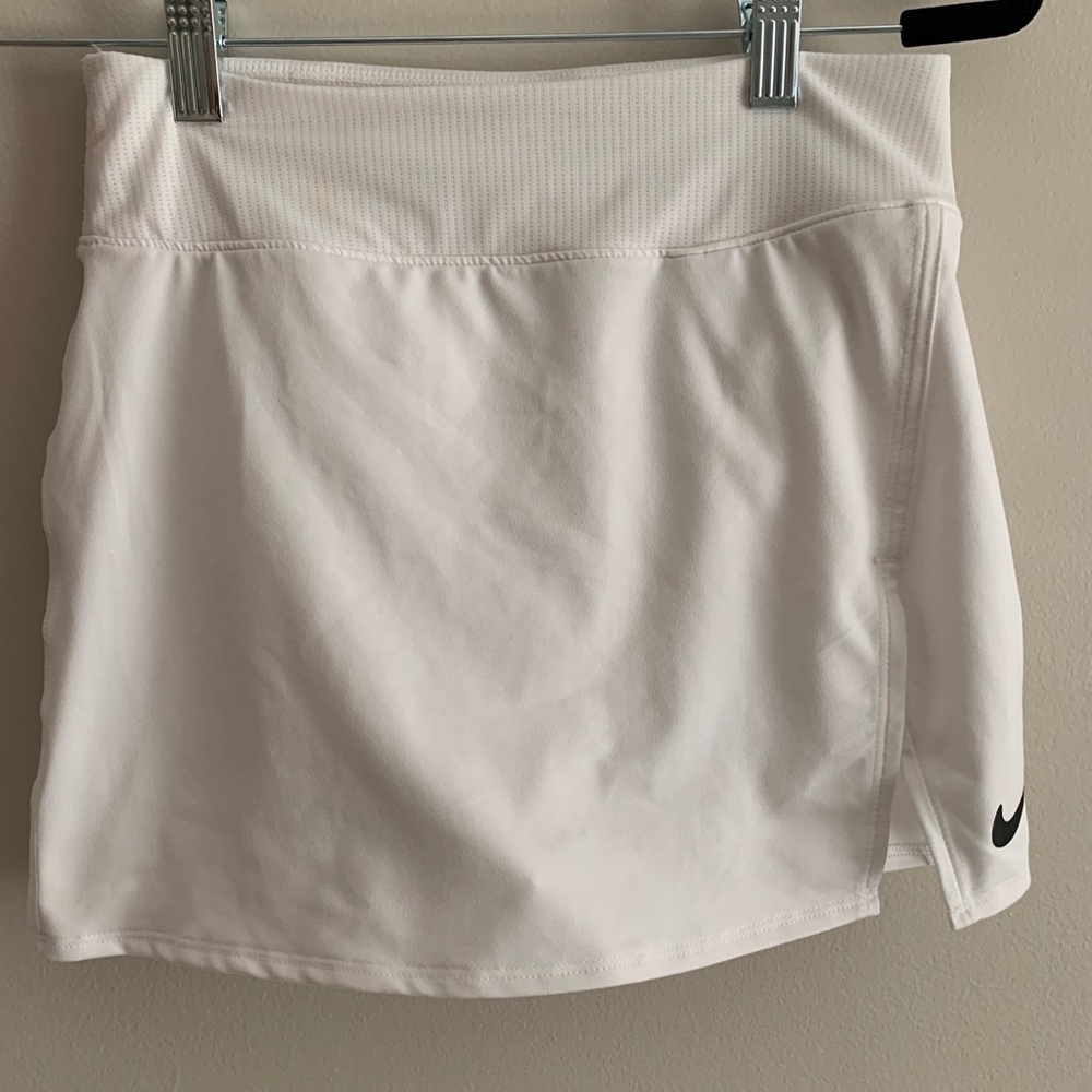 Nike Court DriFit Victory Tennis Skirt